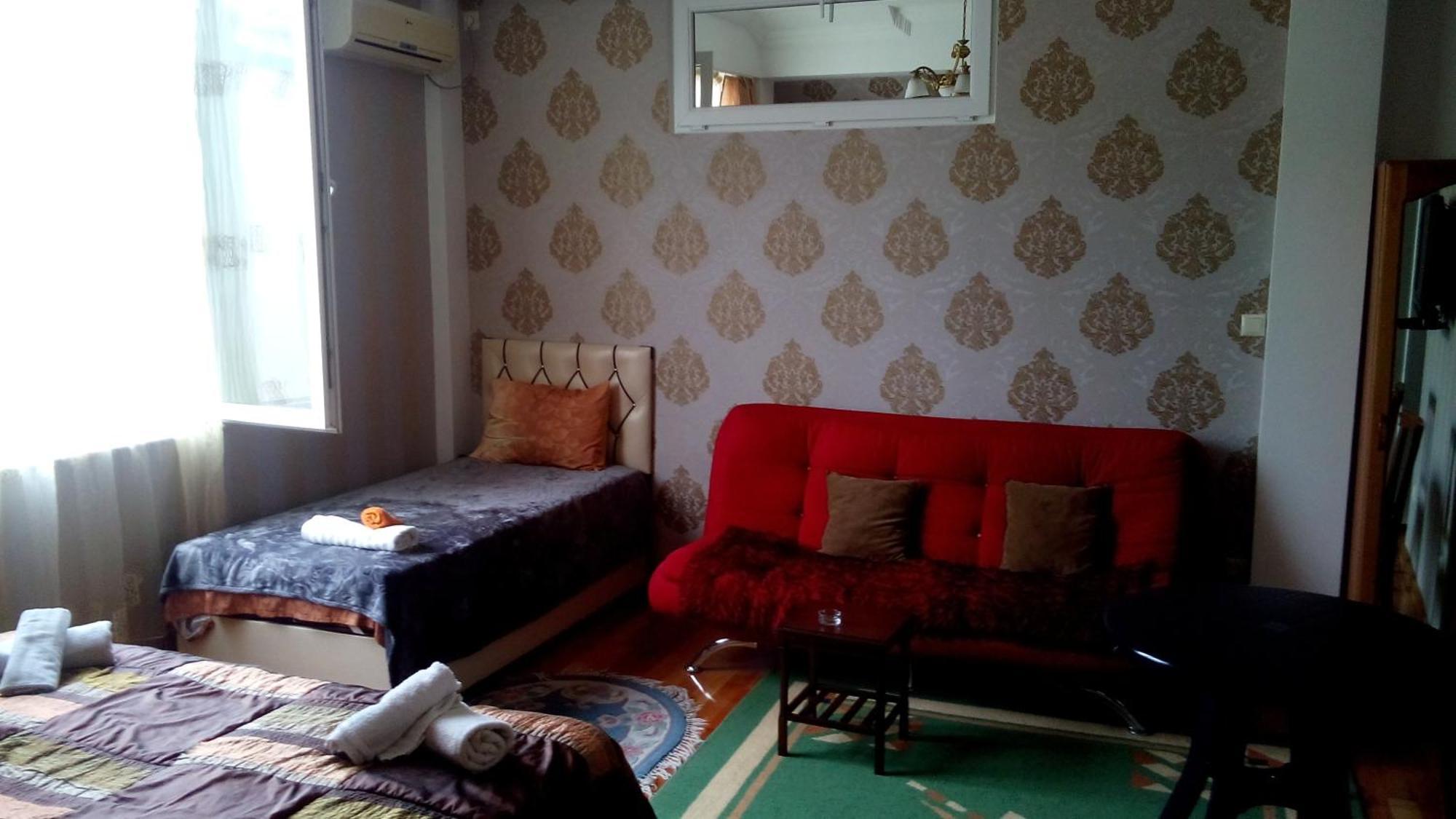 Dzveli Batumi Hotel Room photo