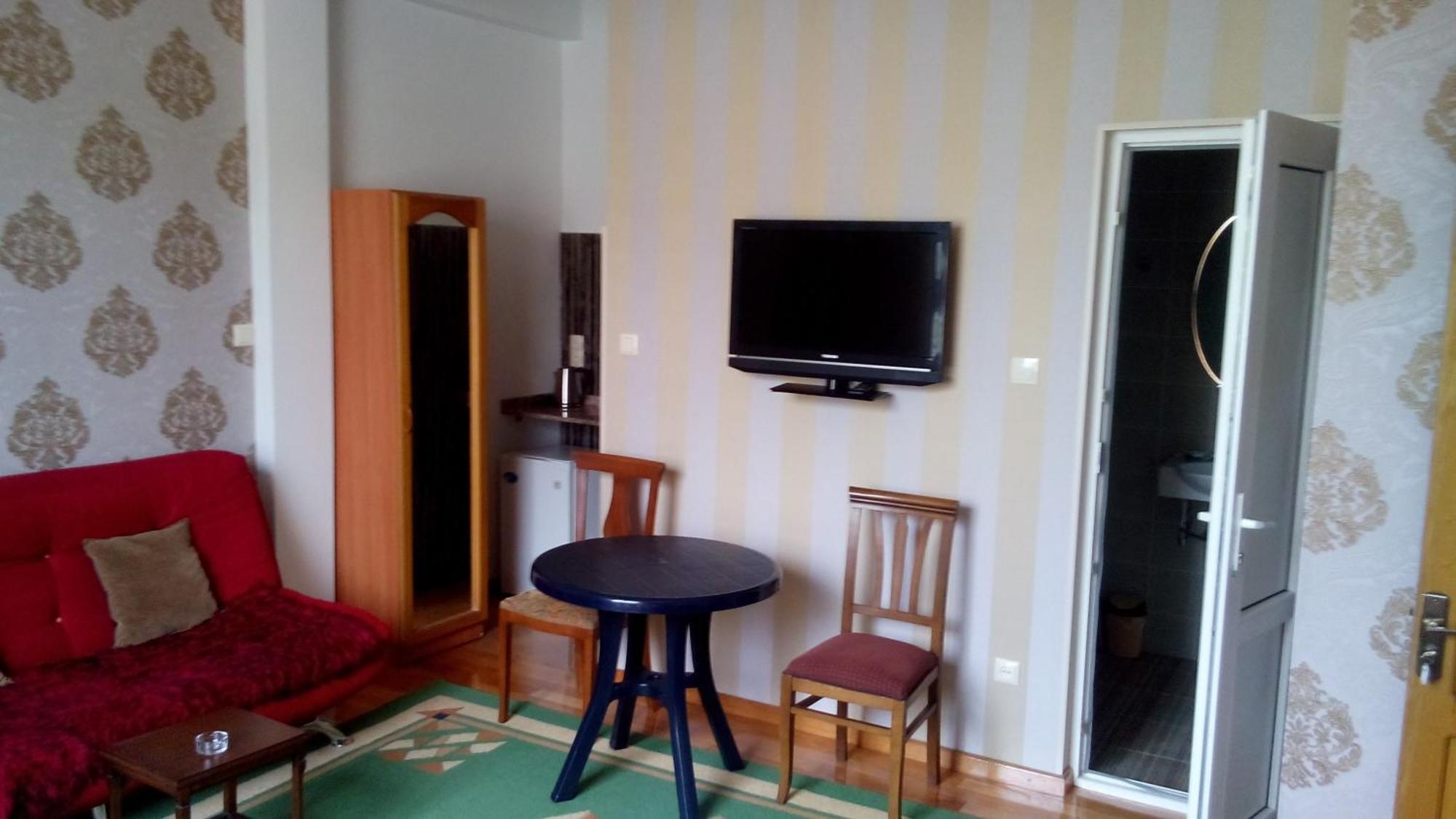Dzveli Batumi Hotel Room photo