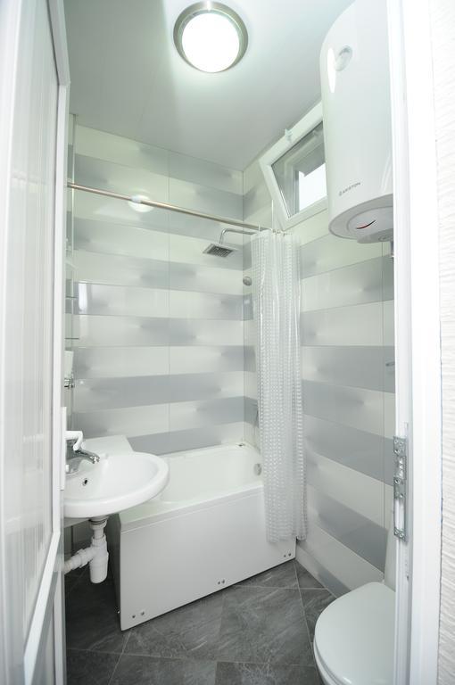 Dzveli Batumi Hotel Room photo