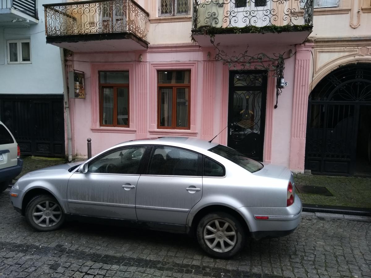 Dzveli Batumi Hotel Exterior photo