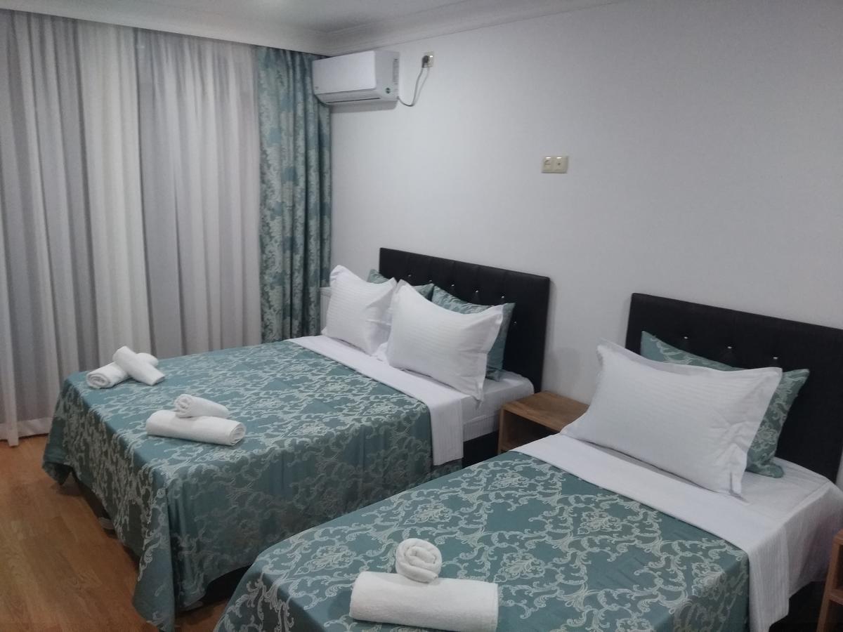 Dzveli Batumi Hotel Exterior photo
